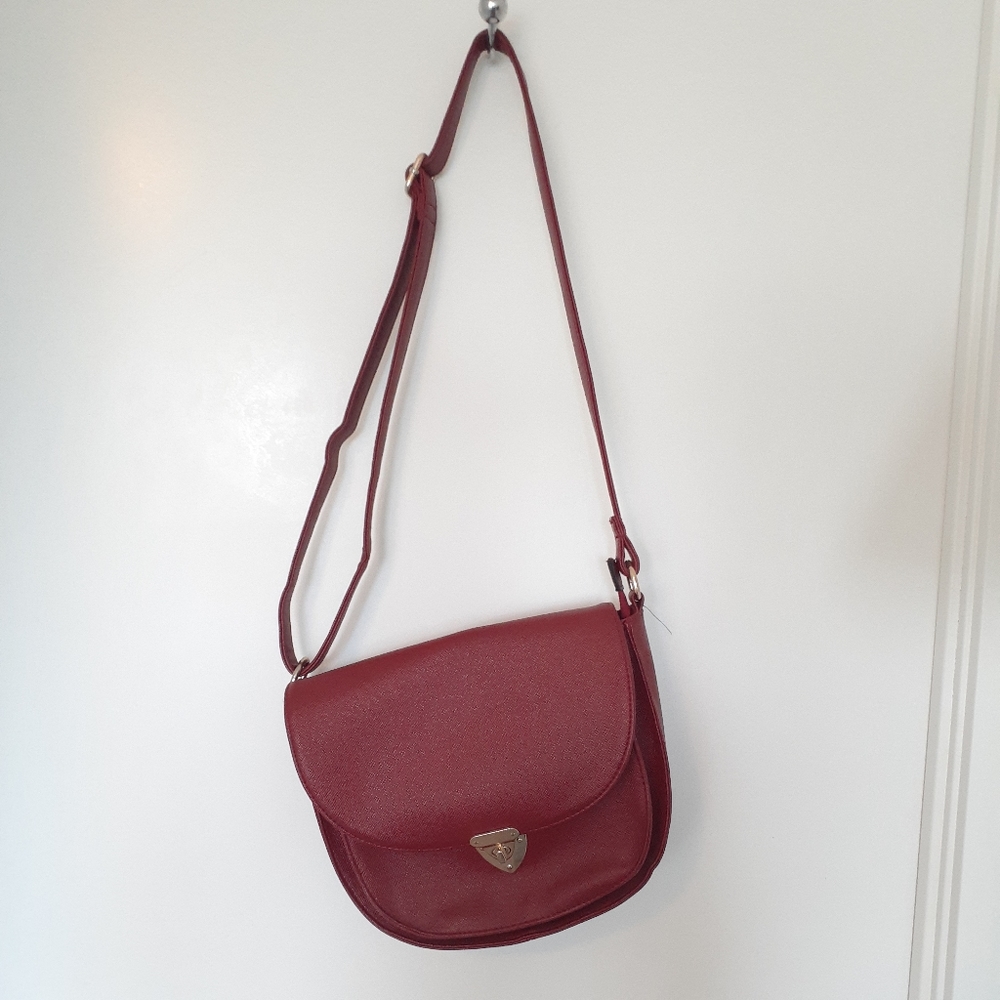 Cleo Cross Body Bag
